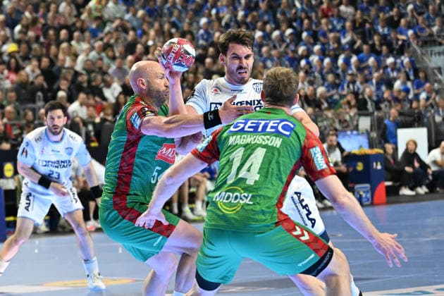 GER, Lanxess Arena Koeln, HBL, LIDL FINAL4, Men, Spiel um Platz 3, TBV Lemgo Lippe vs. SC Magdeburg 19.04.2026, Lanxess Arena , Koeln , GER, Lanxess Arena Koeln, HBL, LIDL FINAL4, Men, Spiel um Platz 3, TBV Lemgo Lippe vs. SC Magdeburg , im Bild: Oscar Bergendahl (SC Magdeburg 54), im Zweikampf gegen Hendrik Wagner (TBV Lemgo 28),