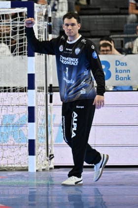 GER, Lanxess Arena Koeln, HBL, LIDL FINAL4, Men, Spiel um Platz 3, TBV Lemgo Lippe vs. SC Magdeburg 19.04.2026, Lanxess Arena , Koeln , GER, Lanxess Arena Koeln, HBL, LIDL FINAL4, Men, Spiel um Platz 3, TBV Lemgo Lippe vs. SC Magdeburg , im Bild: Constantin Möstl Moestl Torwart (TBV Lemgo 1), freut sich ueber ein gehaltenen Ball