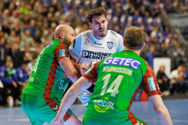 Hendrik WAGNER (TBV Lemgo Lippe, 28) im Zweikampf gegen Oscar BERGENDAHL (SC Magdeburg, 54) GER, TBV Lemgo Lippe vs. SC Magdeburg, Handball, DHB-Pokal, LIDL Final4, Spiel um Platz 3, Spielzeit 2025 2026, 19.04.2026, GER, TBV Lemgo Lippe vs. SC Magdeburg, Handball, DHB-Pokal, LIDL Final4, Spiel um Platz 3, Spielzeit 2025 2026, 19.04.2026, Koeln Copyright: xEibnerxPressefoto OliverxSchmidtx EP_OST