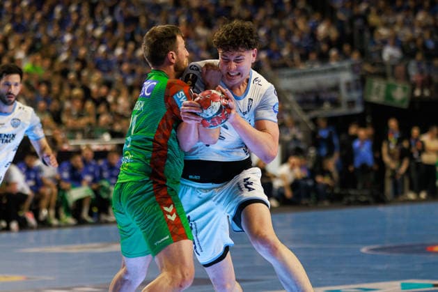 Joel WILLECKE (TBV Lemgo Lippe, 24) im Zweikampf gegen Albin LAGERGREN (SC Magdeburg, 21) GER, TBV Lemgo Lippe vs. SC Magdeburg, Handball, DHB-Pokal, LIDL Final4, Spiel um Platz 3, Spielzeit 2025 2026, 19.04.2026, GER, TBV Lemgo Lippe vs. SC Magdeburg, Handball, DHB-Pokal, LIDL Final4, Spiel um Platz 3, Spielzeit 2025 2026, 19.04.2026, Koeln Copyright: xEibnerxPressefoto OliverxSchmidtx EP_OST