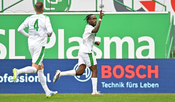 19.04.2026 - Fussball - Saison 2025 2026 - 2. Fussball - Bundesliga - 30. Spieltag: SpVgg Greuther Fürth ( Kleeblatt ) - SV Darmstadt 98 ( Lilien ) - Sportfoto Zink MeZi - xmexzix - DFL regulations prohibit any use of photographs as image sequences and or quasi-video - only for editorial use - Torjubel Jubel Freude nach Treffer Tor Torschuß zum 1:1 durch Noel Futkeu (9, SpVgg Greuther Fürth )