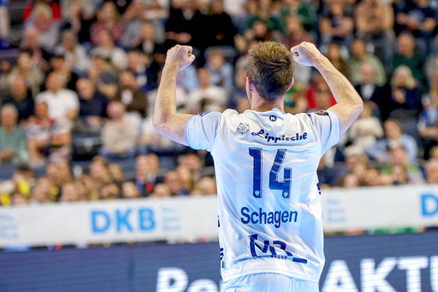 19.04.2026, xsscx, Handball, DHB-Pokal Lidl Final4, Spiel um Platz 3, TBV Lemgo-Lippe - SC Magdeburg, Saison 2025 2026 Herren, Lanxess Arena, Köln: Bobby Schagen (TBV Lemgo Lippe 14) jubelnd nach dem Treffer Photo: xSandraxScherningxPressefotoKochx Nordrhein-Westfalen Deutschland