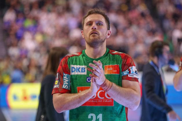 19.04.2026, xgox, Handball - DHB Pokal Spiel Platz 3 SC Magdeburg - TBV Lemgo Lippe emspor, v.l. Albin Lagergren (Magdeburg, 21) enttaeuscht, schaut enttaeuscht, niedergeschlagen, disappointed Koeln