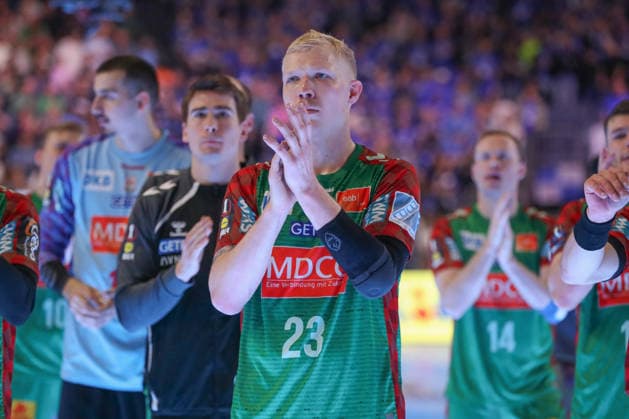 19.04.2026, xgox, Handball - DHB Pokal Spiel Platz 3 SC Magdeburg - TBV Lemgo Lippe emspor, v.l. Magnus Saugstrup (Magdeburg, 23) enttaeuscht, schaut enttaeuscht, niedergeschlagen, disappointed Koeln