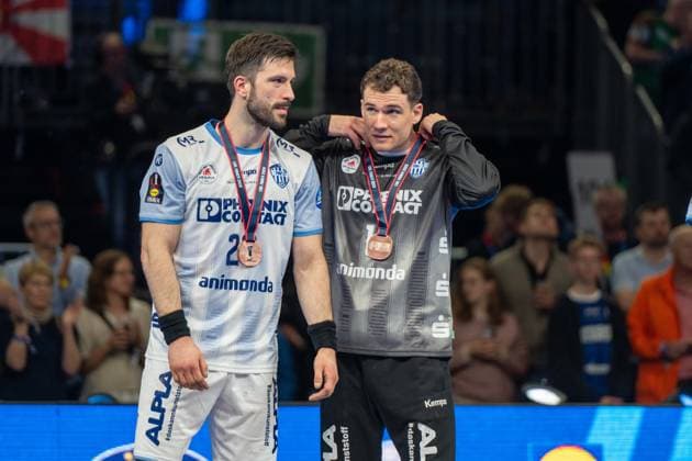 Tim Suton, Rueckraum (TBV Lemgo Lippe 23), Constantin Moestl, Torwart (TBV Lemgo Lippe 1), TBV Lemgo Lippe - SC Magdeburg, DHB-Pokal Maenner, Herren, 6. Spieltag, Spiel um Platz 3, Daikin HBL, Lidl Final 4, 19.04.2026 Köln NRW Deutschland
