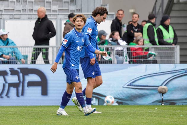 19.04.2026, xgrfx, Fussball 2.Bundesliga, SpVgg Greuther Fuerth - SV Darmstadt 98 v.l. Tor, Yosuke Furukawa zum 1:2 (SV Darmstadt) (DFL DFB REGULATIONS PROHIBIT ANY USE OF PHOTOGRAPHS as IMAGE SEQUENCES and or QUASI-VIDEO) Fuerth