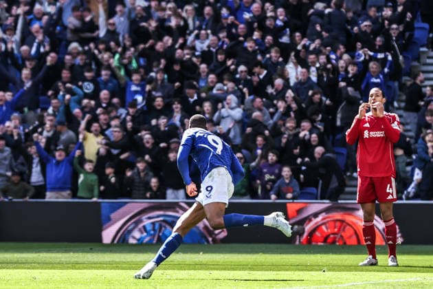 Premier League: Everton v Liverpool Beto of Everton celebrates his goal to make it 1-1 during the Premier League match Everton vs Liverpool at Hill Dickinson Stadium, Liverpool, United Kingdom on 19 April 2026 (Photo by Alfie Cosgrove News Images) Liverpool Hill Dickinson Stadium Merseyside United Kingdom Copyright: xAlfiexCosgrove NewsxImagesx