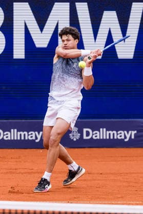 MUNICH, GERMANY - APRIL 19: Ben Shelton (USA) during the BMW Open by Bitpanda Singles match between Flavio Cobolli (ITA) vs Ben Shelton (USA) at MTTC Iphitos on April 19, 2026 in Munich, Germany. Bavaria Germany Copyright: xSteffiexWunderlx