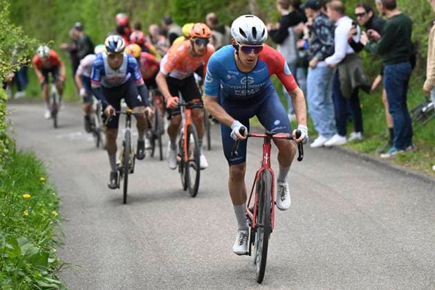 Amstel Gold Race 2026 Cycling Race VALKENBURG, THE NETHERLANDS - APRIL 19 : Gregoire Romain (FRA) of Groupama - FDJ United during the 60th edition of Amstel Gold Race an UCI World Tour 1.UWT one day cycling road race for Men Elite of 220 km with start in Maastricht and finish in Valkenburg on April 19, 2026 in Valkenburg, The Netherlands, 19 04 2026 ( Motordriver Kenny Verfaillie - Valkenburg The Netherlands  Copyright: xDarioxBelingherix