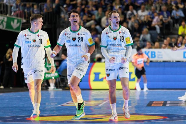 Lukas HERBURGER (Fuechse Berlin, 29) und Mathias GIDSEL (Fuechse Berlin, 19) Jubel, Freude, Leidenschaft, Erfolg, Emotion, Begeisterung, positive Emotionen GER, Fuechse Berlin vs. Bergischer HC, Handball, DHB-Pokal, LIDL Final4, Finale, Spielzeit 2025 2026, 19.04.2026, GER, Fuechse Berlin vs. Bergischer HC, Handball, DHB-Pokal, LIDL Final4, Finale, Spielzeit 2025 2026, 19.04.2026, Koeln Copyright: xEibnerxPressefoto OliverxSchmidtx EP_OST