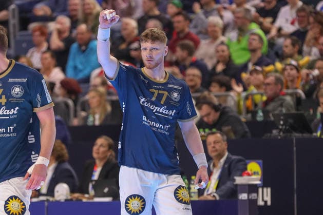 19.04.2026 ,xgox, Handball - DHB Pokal Finale Füchse Berlin - Bergischer HC emspor, v.l. Joahnnes Wasielewski (Bergischer HC, 77) Jubel, Torjubel, jubelt ueber das Tor, celebrate the goal, celebration Koeln