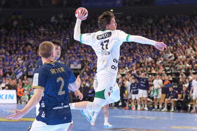 19.04.2026 ,xgox, Handball - DHB Pokal Finale Füchse Berlin - Bergischer HC emspor, v.l. Nils Lichtlein (Berlin, 17) wirft Tor, Torschuetze, erzielt Tor, Treffer, scores the goal Koeln