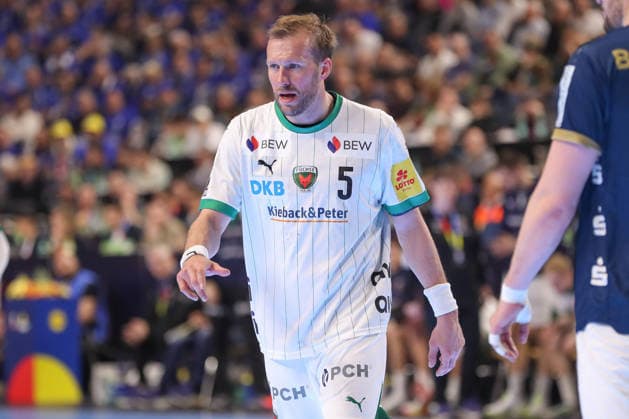19.04.2026 ,xgox, Handball - DHB Pokal Finale Füchse Berlin - Bergischer HC emspor, v.l. Max Darj (Berlin, 5) Koeln