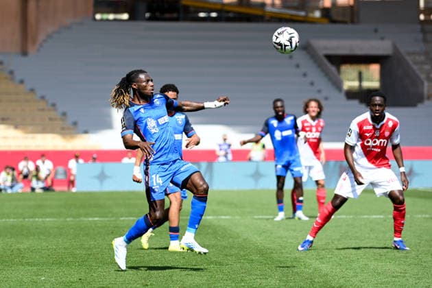 AS Monaco FC v AJ Auxerre - Ligue 1 McDonald s 2025 2026 14 Gideon MENSAH (aja) during the Ligue 1 McDonald s match between AS Monaco FC and AJ Auxerre at Stade Louis II on April 19, 2026 in Monaco, Monaco. Monaco Monaco  Copyright: xFEPx 776348355