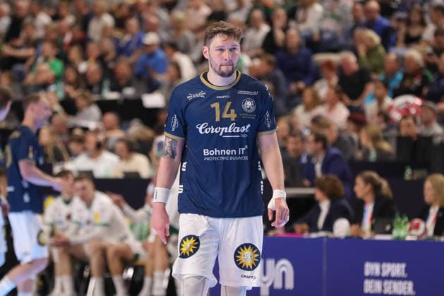 19.04.2026 ,xgox, Handball - DHB Pokal Finale Füchse Berlin - Bergischer HC emspor, v.l. Gerdas Babarskas (Bergischer HC, 14) enttaeuscht, schaut enttaeuscht, niedergeschlagen, disappointed Koeln