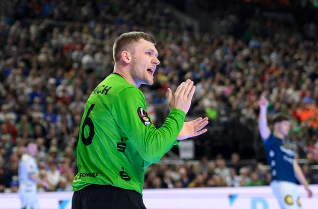 Lukas DIEDRICH Torwart (BHC) feuert sein Team an. Finale Füchse Berlin (B) - Bergischer HC (BHC), am 19.04.2026. Handball DHB Pokal Final4 2026, vom 18.04 - 19.04.2026 in Koeln Deutschland. Â