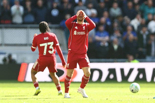 Alexis MacAllister of Liverpol dejected Everton v Liverpool, Premier League, Football, Hill Dickinson Stadium, Liverpool, UK - 19 Apr 2026Liverpool Hill Dickinson Stadium United Kingdom EDITORIAL USE ONLY No use with unauthorised audio, video, data, fixture lists, club league logos or live services. Online in-match use limited to 120 images, no video emulation. No use in betting, games or single club league player publications.  Copyright: xPhilxOldham Shutterstockx 16832209bm
