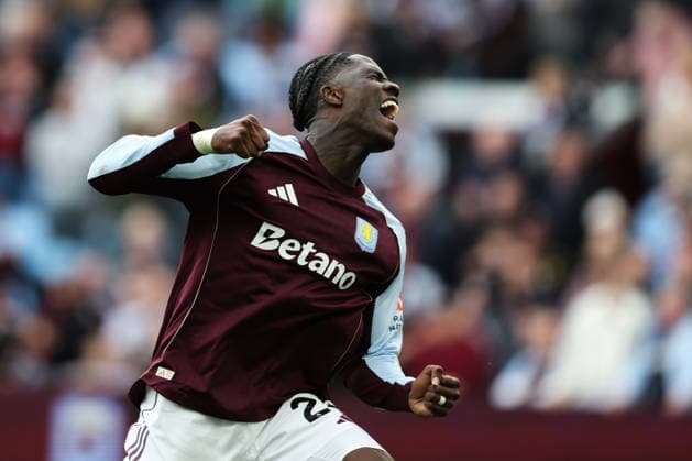 Birmingham, England, 19th April 2026. Amadou Onana of Aston Villa celebrates his teams win after the Aston Villa vs Sunderland Premier League match at Villa Park, Birmingham. Picture credit should read: Gareth Evans Sportimage EDITORIAL USE ONLY. No use with unauthorised audio, video, data, fixture lists, club league logos or live services. Online in-match use limited to 120 images, no video emulation. No use in betting, games or single club league player publications. SPI_065_GE_Aston_Villa_vs_Sunderland SPI-4703-0065