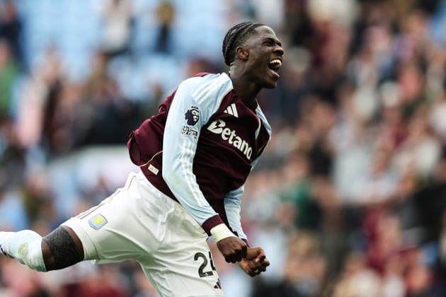 Birmingham, England, 19th April 2026. Amadou Onana of Aston Villa celebrates his teams win after the Aston Villa vs Sunderland Premier League match at Villa Park, Birmingham. Picture credit should read: Gareth Evans Sportimage EDITORIAL USE ONLY. No use with unauthorised audio, video, data, fixture lists, club league logos or live services. Online in-match use limited to 120 images, no video emulation. No use in betting, games or single club league player publications. SPI_067_GE_Aston_Villa_vs_Sunderland SPI-4703-0067