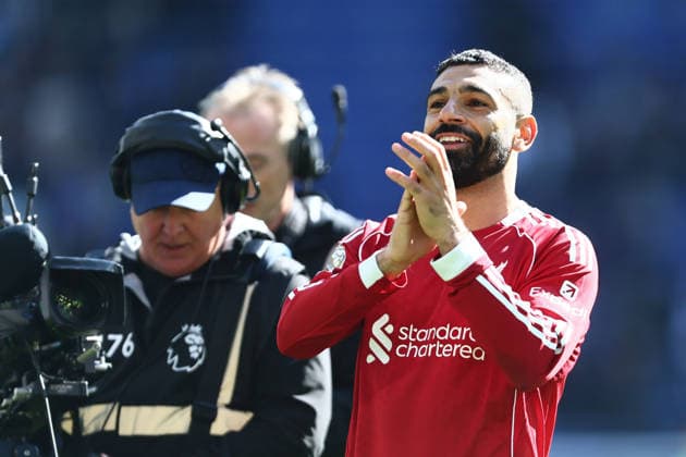 Mohamed Salah of Liverpool applauds the away fans Everton v Liverpool, Premier League, Football, Hill Dickinson Stadium, Liverpool, UK - 19 Apr 2026Liverpool Hill Dickinson Stadium United Kingdom EDITORIAL USE ONLY No use with unauthorised audio, video, data, fixture lists, club league logos or live services. Online in-match use limited to 120 images, no video emulation. No use in betting, games or single club league player publications.  Copyright: xPhilxOldham Shutterstockx 16832209bw