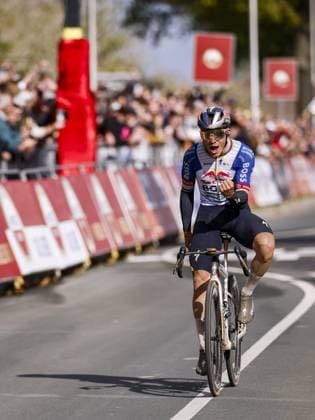VALKENBURG - Remco Evenepoel (Red Bull - BORA - hansgrohe) celebrates his victory at the finish of the 2026 Amstel Gold Race in Valkenburg. MARCEL VAN HOORN ANP xVIxANPxSportx xxANPxIVx 556216948 originalFilename: 556216948.jpg