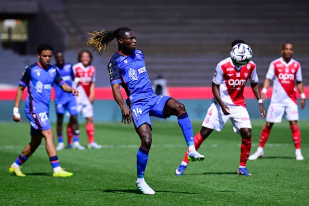 FOOTBALL : AS Monaco VS AJ Auxerre - Ligue 1 McDonald s - 19 04 2026 Gideon Mensah (AJA) - Ligue 1 McDonald s match between AS Monaco and AJ Auxerre on April 19, 2026 at the Louis II Stadium in Monaco. MonacoMonaco  Copyright: xWilliamxCannarellax