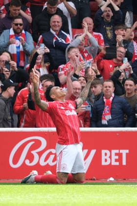 NOTTINGHAM, ENGLAND, APRIL 19: Igor Jesus of Nottingham Forest celebrates his goal during the Premier league football match between Nottingham Forest and Burnley at the City Ground on April 19, 2026 in Nottingham, England. Copyright: xPaulxBonserx xSportsxPressxPhotox Sportspressphoto_SPR132928