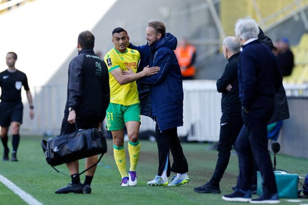 FC Nantes v Stade Brestois 29 - Ligue 1 McDonald s 2025 2026 30 Patrik CARLGREN (fcn) - 31 Mostafa MOHAMED (fcn) during the Ligue 1 McDonald s match between Nantes and Brest at Stade de la Beaujoire on April 19, 2026 in Nantes, France. Nantes France  Copyright: xFEPx 776348358