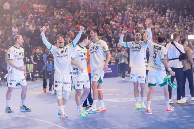 19.04.2026, xgox, Handball, DHB Pokal Finale, TBV Lemgo-Lippe - Füchse Berlin v.l. Berlin Jubel ueber den Sieg, Jubel nach Spielende Köln
