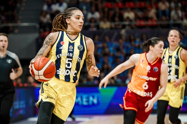 ESP: Galatasaray Cagdas Faktoring v Fenerbahce Opet. Final game Euroleague Women Final Six 2026 Gabby Williams during the Euroleague Women final game between Galatasaray Cagdas Faktoring and Fenerbahce Opet played at Principe Felipe Arena on April 19, 2026 in Zaragoza, Spain. Zaragoza Spain Basketball Copyright: xDanielxMarzo AgenciaxLOFx