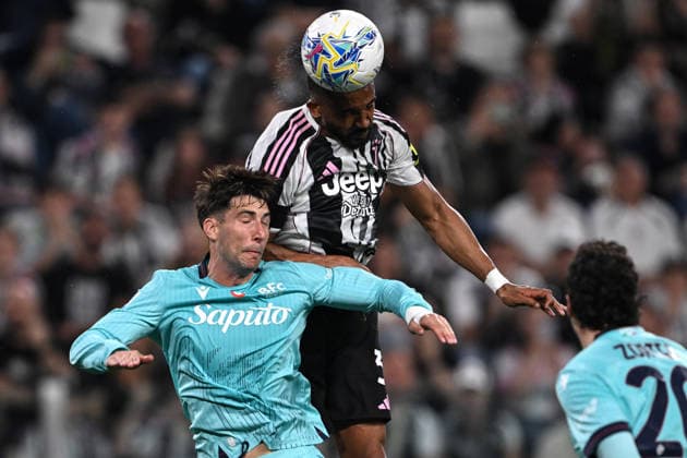 Cm Torino 19 04 2026 - campionato di calcio serie A Juventus-Bologna foto Cristiano Mazzi Image nella foto: Gleison Bremer-Juan Miranda 