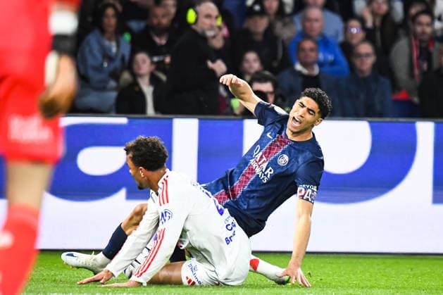 FOOTBALL : Paris Saint Germain vs Olympique Lyonnais - Ligue 1 - JournÃ e 30 - 19 04 2026 Achraf Hakimi (Paris SG) Ruben Kluivert (OL) ParisFrance  Copyright: xBaptistexAutissierx