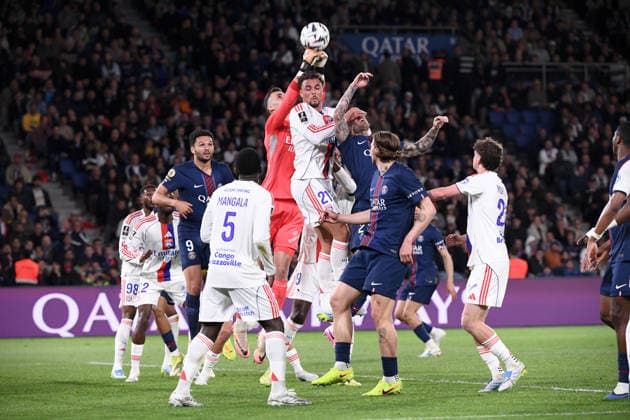Paris Saint-Germain FC v Olympique Lyonnais - Ligue 1 McDonald s 21 Ruben KLUIVERT (ol) during the Ligue 1 McDonald s match between Paris Saint-Germain FC and Olympique Lyonnais at Parc des Princes on April 19, 2026 in Paris, France. Paris France  Copyright: xFEPx 776348360