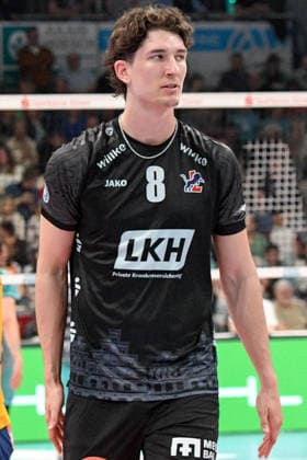 Cole Matthew Young (SVG Lüneburg, 8) Einzelbild, Aktion, Action, 19.04.2026, Düren (Deutschland), Volleyball, 1. Bundesliga Männer, Halbfinale Playoff, SWD Powervolleys Düren - SVG Lüneburg