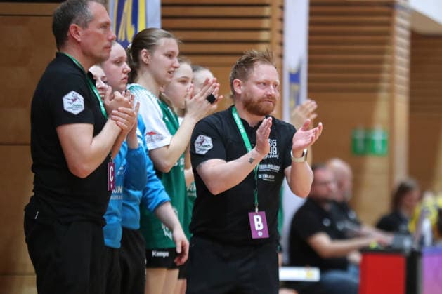 Handball, 2. Alsco HBF: HC Leipzig - SG 09 Kirchhof; 19.04.2026 Trainer Christian Denk (SG 09 Kirchhof). 2. Alsco Handball Bundesliga Frauen, HBF, Saison 2025 2026, 24. Spieltag: HC Leipzig vs. SG 09 Kirchhof am 19.04.2026 in der Sporthalle Brüderstraße Leipzig. Copyright: xBEAUTIFULxSPORTS JanxKaeferx