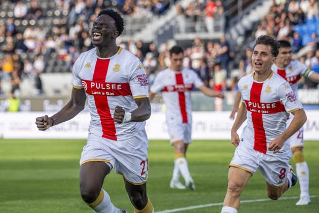 JEFF EKHATOR S CELEBRATION AFTER GENOA S FIRST GOAL during Pisa SC vs Genoa CFC, Italian soccer Serie A match in Pisa, Italy, April 19 2026  Copyright: xJacopoxCane IPAxSportx xipa-agency.netx xx IPA_74088791 IPA_Agency_IPA74088791