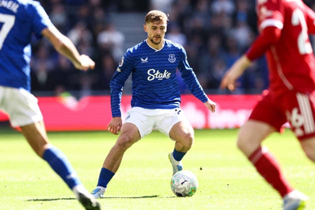 Everton v Liverpool 19 April 2026, Liverpool - Premier League Football - Everton v Liverpool - Kiernan Dewsbury-Hall of Everton - Photo: Jacques Feeney Offside. Liverpool UK Copyright: xJacquesxFeeneyx xOffsidexOffside