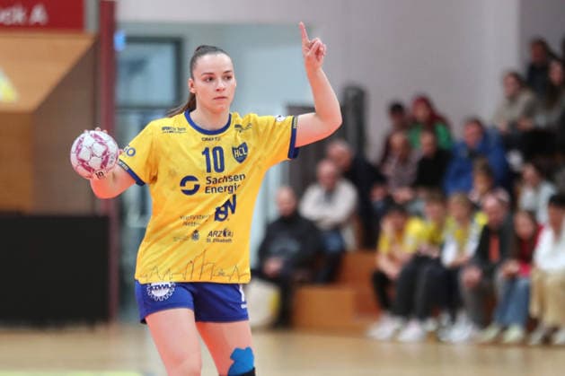 Handball, 2. Alsco HBF: HC Leipzig - SG 09 Kirchhof; 19.04.2026 Emely Theilig (10, HC Leipzig). 2. Alsco Handball Bundesliga Frauen, HBF, Saison 2025 2026, 24. Spieltag: HC Leipzig vs. SG 09 Kirchhof am 19.04.2026 in der Sporthalle Brüderstraße Leipzig. Copyright: xBEAUTIFULxSPORTS JanxKaeferx