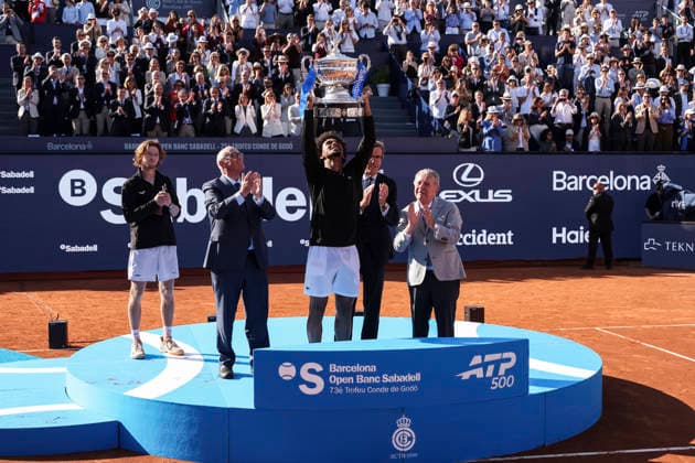 April 19, 2026, Barcelona, Barcelona, Spain: Arthur Fils of France celebrates with the championship trophy during the Final tennis match of the Barcelona Open Banc Sabadell - Conde Godo 2026 Day 9 at Real Club de Tenis Barcelona on April 19, 2026 in Barcelona, Spain. Barcelona Spain - ZUMAa181 20260419_zaa_a181_109 Copyright: xJavierxBorregox
