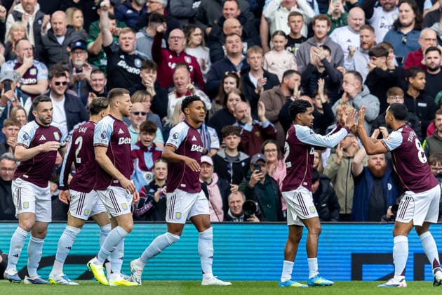 Aston Villa v Sunderland, Premier League GOAL scores 1-0 Aston Villa forward Ollie Watkins (11) scores and celebrates during the Premier League match between Aston Villa and Sunderland at Villa Park, Birmingham, UK on 19 April 2026. Birmingham Villa Park West Midlands UK Editorial use only DataCo restrictions apply See www.football-dataco.com , Copyright: xManjitxNarotrax PSI-24107-0056