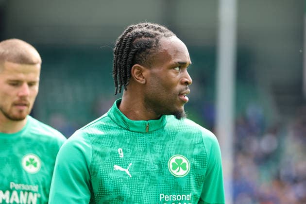 Fürth, Deutschland: 19. April 2026 - 2. Bundesliga - 30. Spieltag - SpVgg Greuther Fürth vs. SV Darmstadt 98 Im Bild: Noel Futkeu (Greuther Fürth) DFL regulations prohibit any use of photographs as image sequences and or quasi-video.
