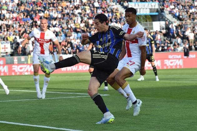 CALCIO - Serie A - Pisa SC vs Genoa CFC Samuele Angori (Pisa) during Pisa SC vs Genoa CFC, Italian soccer Serie A match in Pisa, Italy, April 19 2026 Pisa Italy  Copyright: xIPAxSport ABACAx
