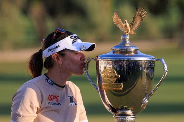 April 19, 2026, Tarzana, California, USA: Hannah Green poses with the Championship trophy after winning the Final Round of the 2026 JM Eagle Championship Los Angeles at the Caballero Country Club in Tarzana, California on Sunday April 19, 2026. JAVIER ROJAS PI Hannah Green Wins The 2026 JM Eagle Championship  - ZUMAp124 20260419_zaa_p124_038 Copyright: xJavierxRojasx