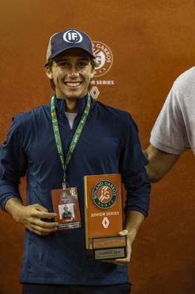 RECORD DATE NOT STATED Juan Miguel Bolivar Idarraga faces Leonardo Storck Franca in the Roland Garros Junior Series final in Sao Paulo. Sao Paulo (SP), 04 19 2026 Tennis Roland-Garros Junior Series SP Juan Miguel Bolivar Idarraga faces Leonardo Storck in the final of the Roland-Garros Junior Series, at the Sociedade Harmonia de Tenis, this Sunday (19).(Foto: Pedro Paulo Diaz Thenews2 imago images) SPO  Copyright: xPedroxPauloxDiazx
