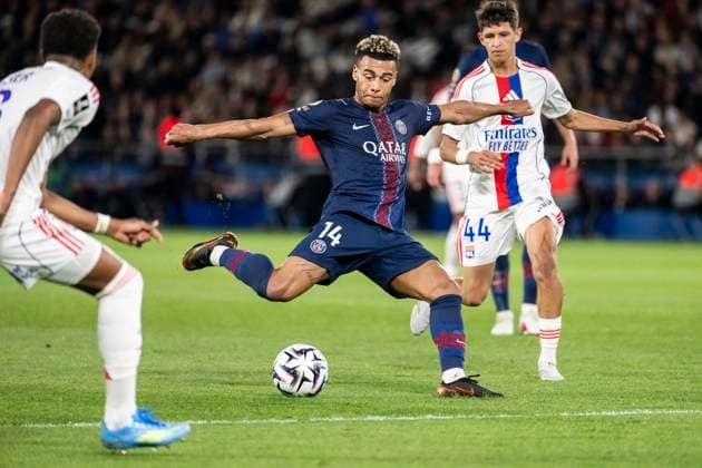 French League One Soccer Match Between OSG And OL PSG s Desire Doue during the French League One soccer match between Paris Saint-Germain and Olympique Lyon in Paris, France, Sunday, April 19, 2026. Photo by Eliot Blondet ABACAPRESS.COM Paris France France  Copyright: xBlondetxEliot ABACAx