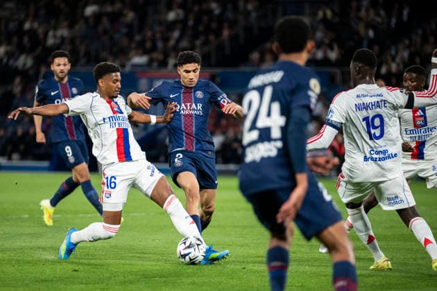 French League One Soccer Match Between OSG And OL PSG s Achraf Hakimi during the French League One soccer match between Paris Saint-Germain and Olympique Lyon in Paris, France, Sunday, April 19, 2026. Photo by Eliot Blondet ABACAPRESS.COM Paris France France  Copyright: xBlondetxEliot ABACAx