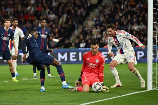 Matchday 30 of Ligue 1, as PSG host Olympique Lyonnais at the Parc des Princes on 19 April 2026 - 19 04 2026 - France Ile-de-France region Paris -  JulienxMattiax xLexPictorium LePictorium_0331897  IMAGO LexPictorium imago images 0854050396