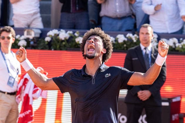 Final of the Barcelona Open Banc Sabadell tennis tournament in Barcelona, Spain - 19 Apr 2026 Final of the Barcelona Open Banc Sabadell tennis tournament in Barcelona, Spain - 19 Apr 2026 Arthur Fils FRA celebrates a score during the final of the 2026 Barcelona Open Banc Sabadell with Andrey Rublev RUS Not seen. Final of the Barcelona Open Banc Sabadell tennis tournament between Arthur Fils FRA and Andrey Rublev RUS, winning Arthur Fils 6-2 and 7-6 2. Barcelona Spain Copyright: xRicardxNovellax xSOPAxImagesx RNOVELLA_0022 Barcelona Spain Copyright: xIMAGO RicardxNovellax xSOPAxImagesx RNOVELLA_0022
