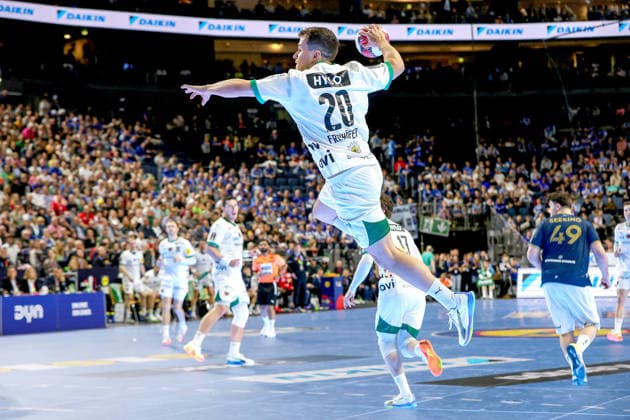 19.04.2026, xsscx, Handball, DHB-Pokal Lidl Final4, Finale, Füchse Berlin - Bergischer HC, Saison 2025 2026 Herren, Lanxess Arena, Köln: Tim Freihöfer (Füchse Berlin 20) beim Wurf Photo: xSandraxScherningxPressefotoKochx Nordrhein-Westfalen Deutschland