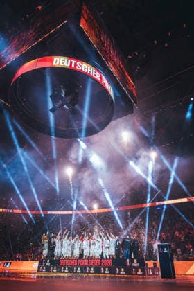 19.4.2026, Handball, Lidl, Final Four, Finale, Endspiel, Köln, Lanxess Arena, Bergischer HC, Füchse Berlin, 2026 Pokalsieger Berlin bei der Siegerehrung Lanxess Arena, Köln Nordrhein-Westfalen Deutschland